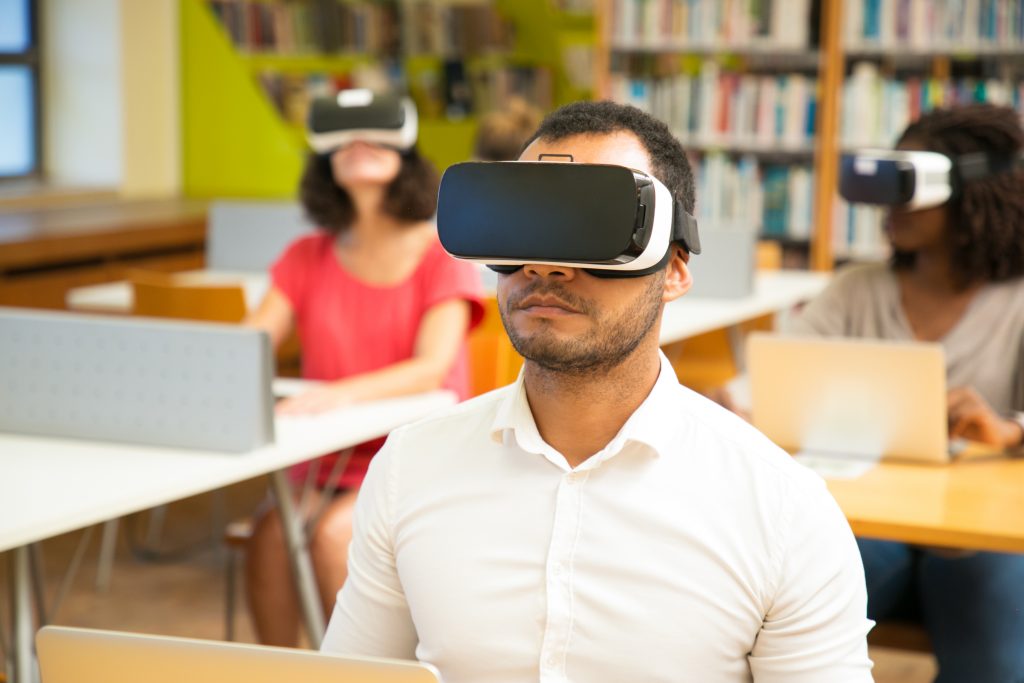 VR und AR in der Lehre: Zwischen Immersion und Innovation