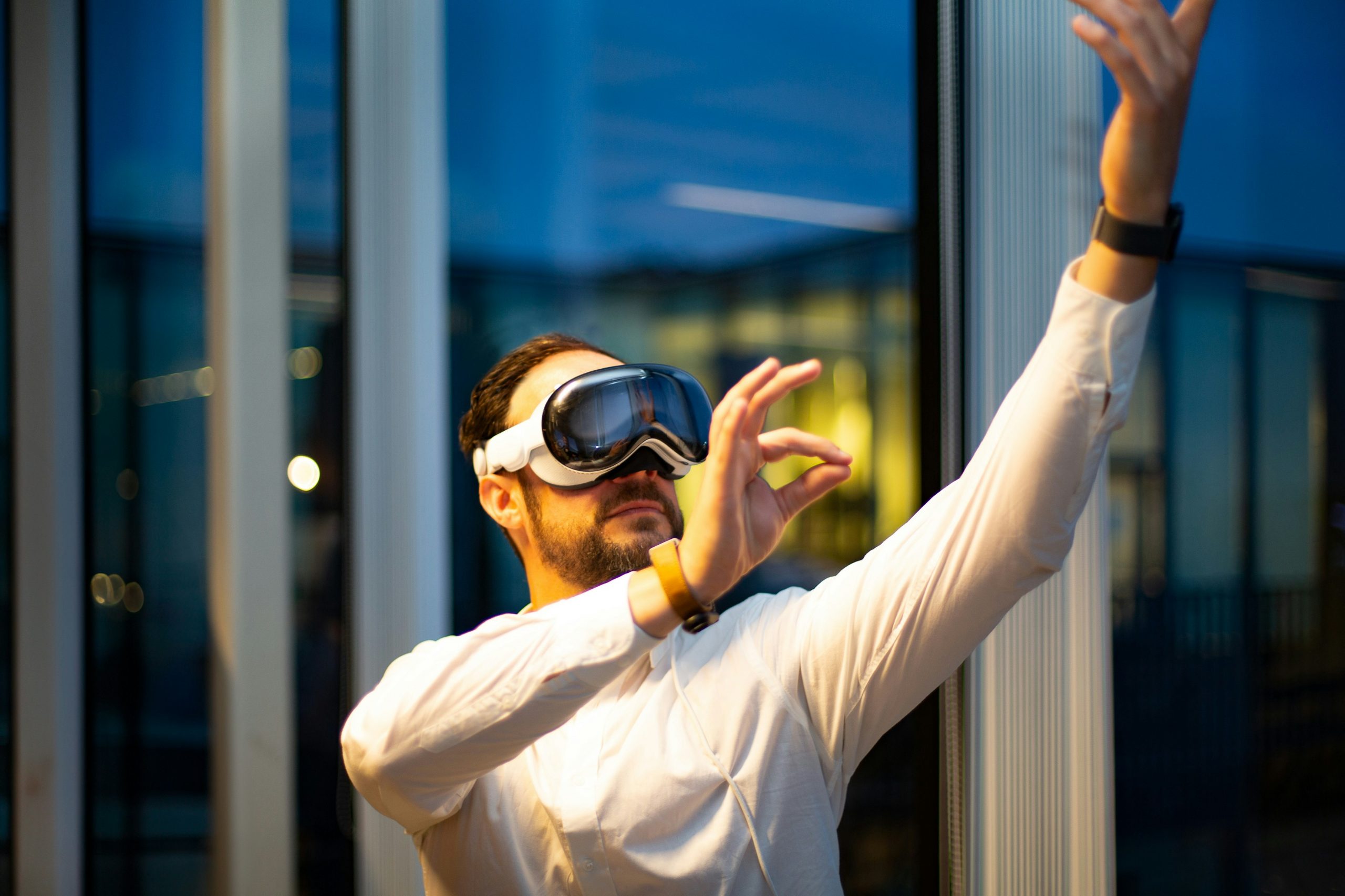 Read more about the article Virtual Reality im Unternehmenseinsatz: Innovation, Effizienz und Interaktion neu erleben